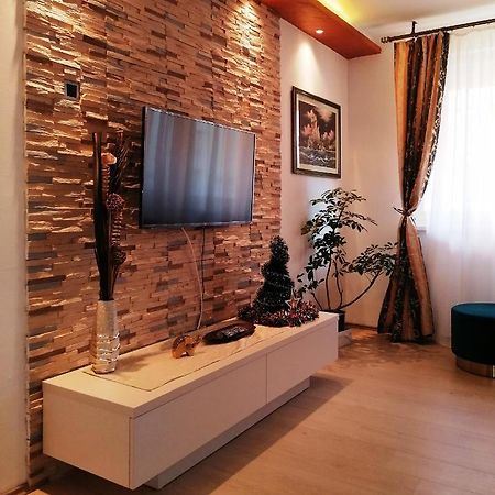 Oasis Felix Apartment Belgrade Luaran gambar