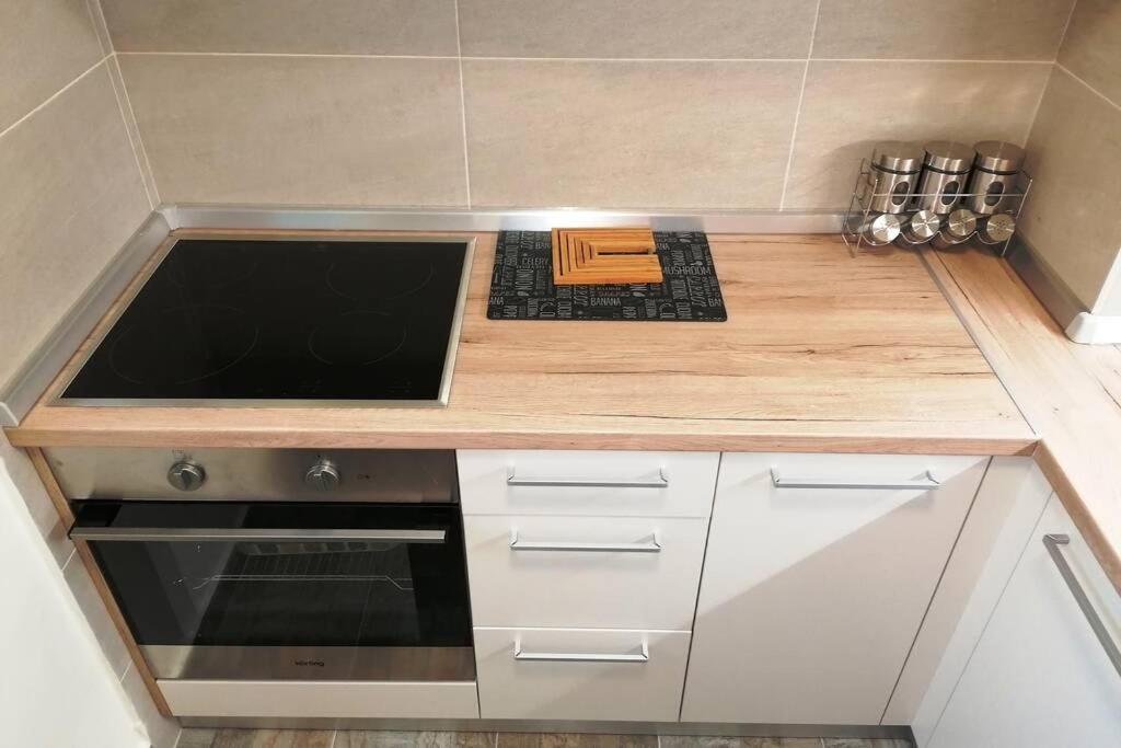 Oasis Felix Apartment Belgrade Luaran gambar